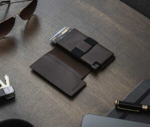 Ekster Wallet Pro Perforated Leather