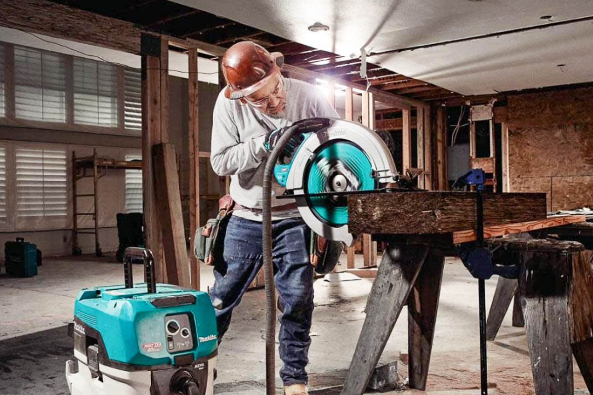 Makita 16 5/16-Inch Circular Saw