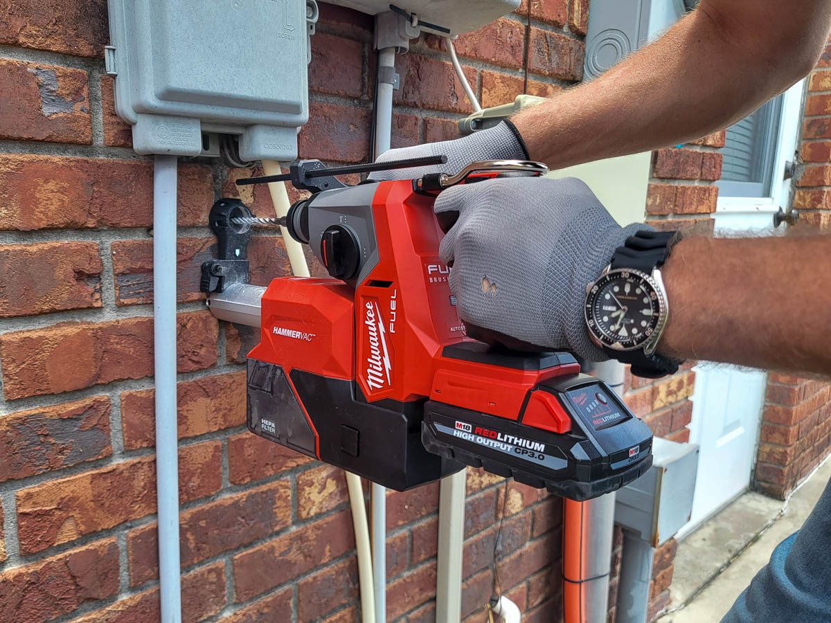 Milwaukee M18 Fuel 5/8-Inch Rotary Hammer