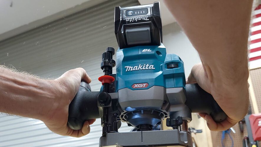 Maktia 40V XGT Plunge Router GPR01