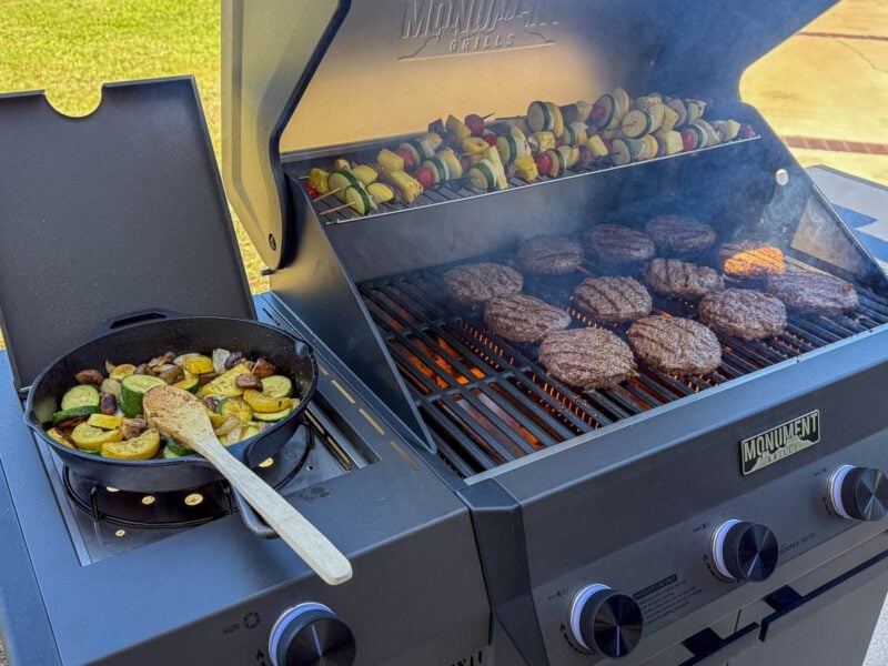 Monument Eminence 425