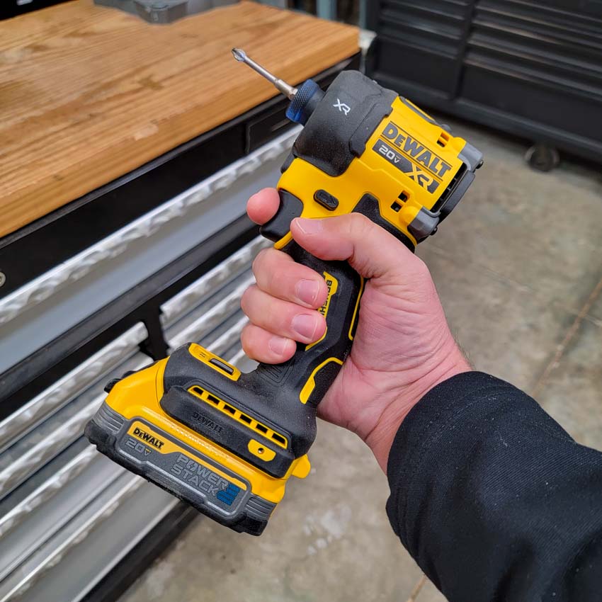 DeWalt 20V Max Quiet Hydraulic DCF870