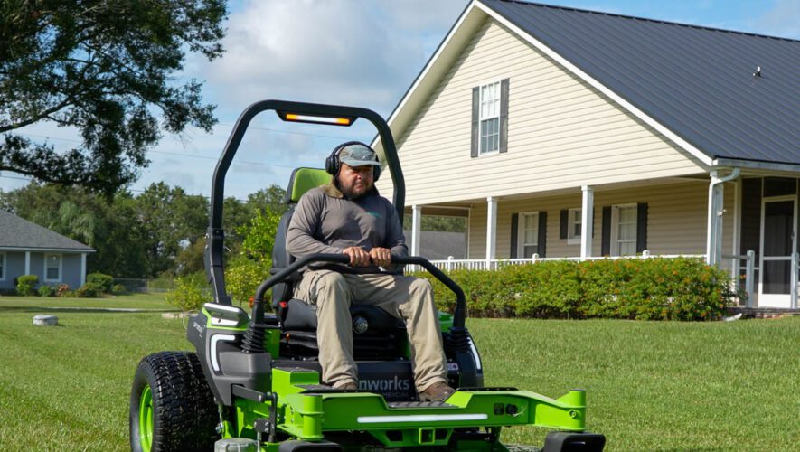 Greenworks Commercial OptimusZ OZ972R ZT