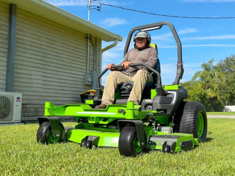 Greenworks OptimusZ 72-Inch ZT Mower