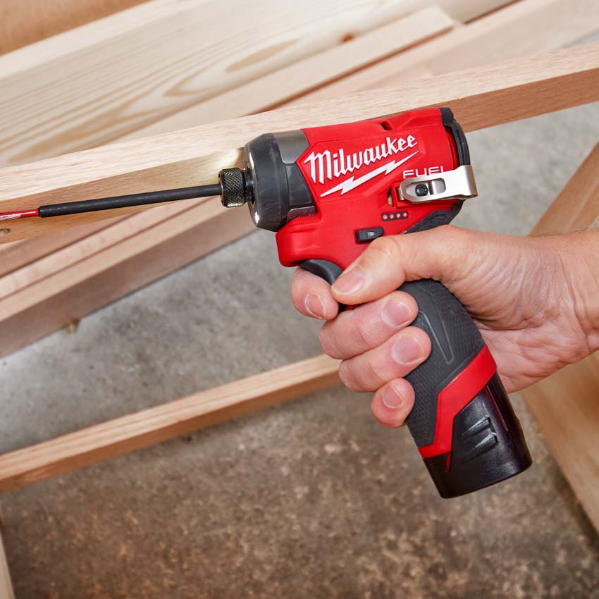 Milwaukee M12 Fuel 3453