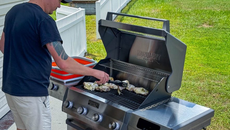 Monument Grills Eminence 405
