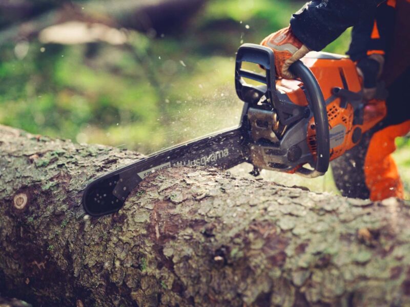 Husqvarna 564 XP Fuel-Injected Chainsaw