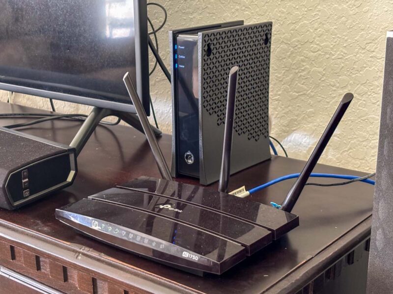 Wi-Fi Modem and Router