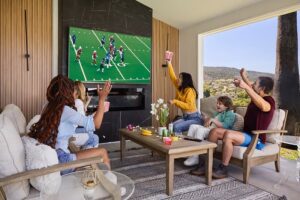 SYLVOX 55โ Outdoor Smart TV