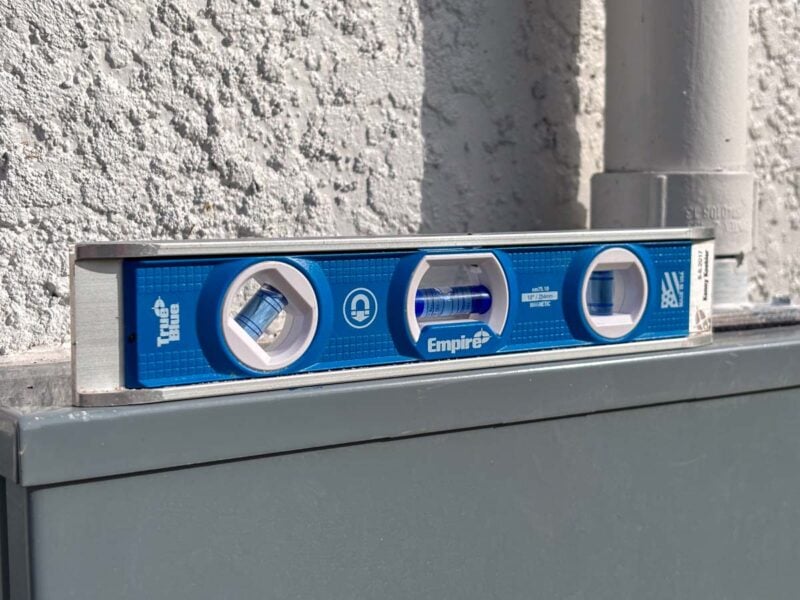 Empire Level em75.10