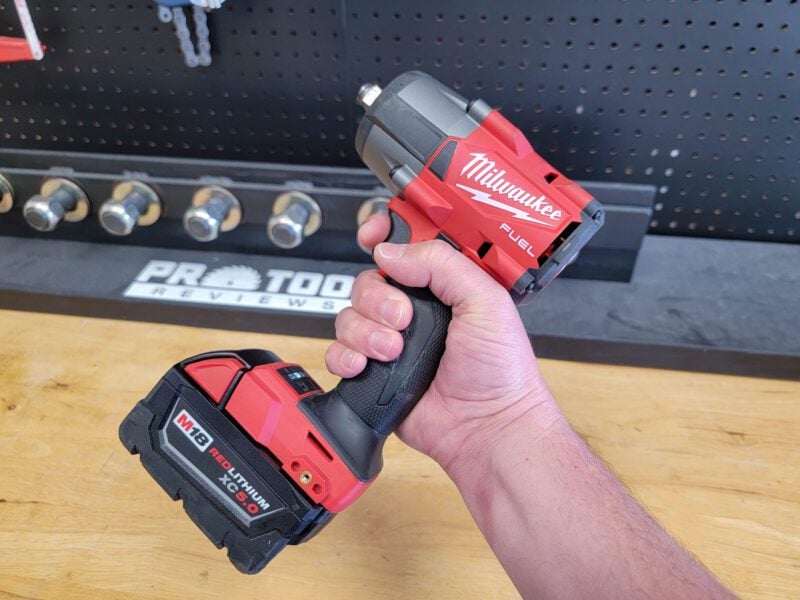 Milwaukee M18 Fuel Mid-Torque Impact Wrench Profile