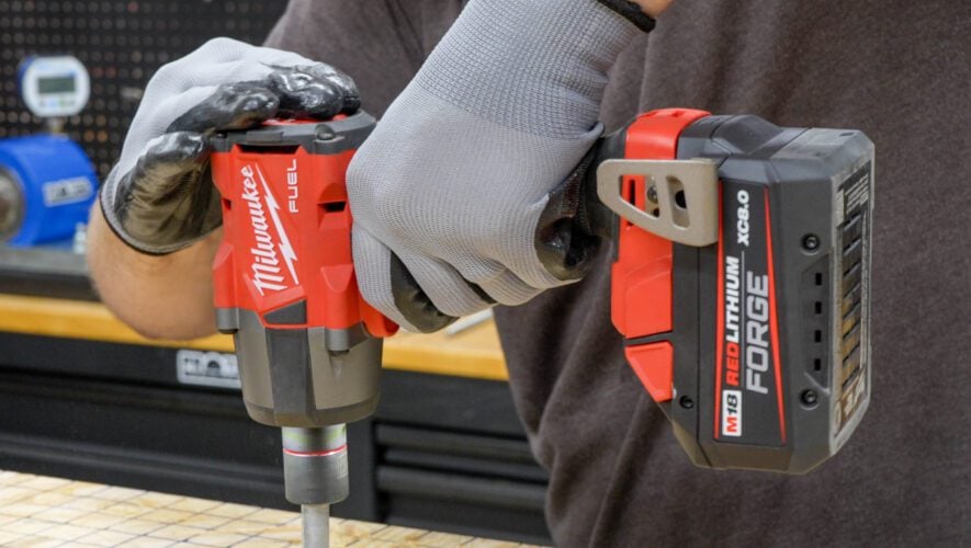 Milwaukee M18 Fuel Mid-Torque Impact Wrench 2962