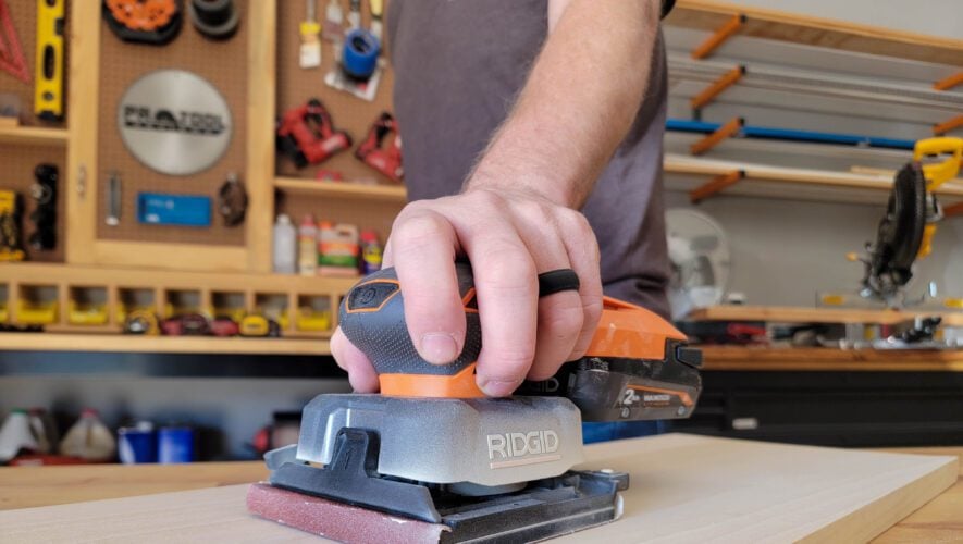 Ridgid 18V SubCompact 1-4-Sheet Sander