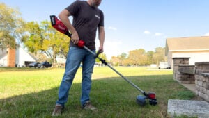 Milwaukee M18 16-Inch String Trimmer