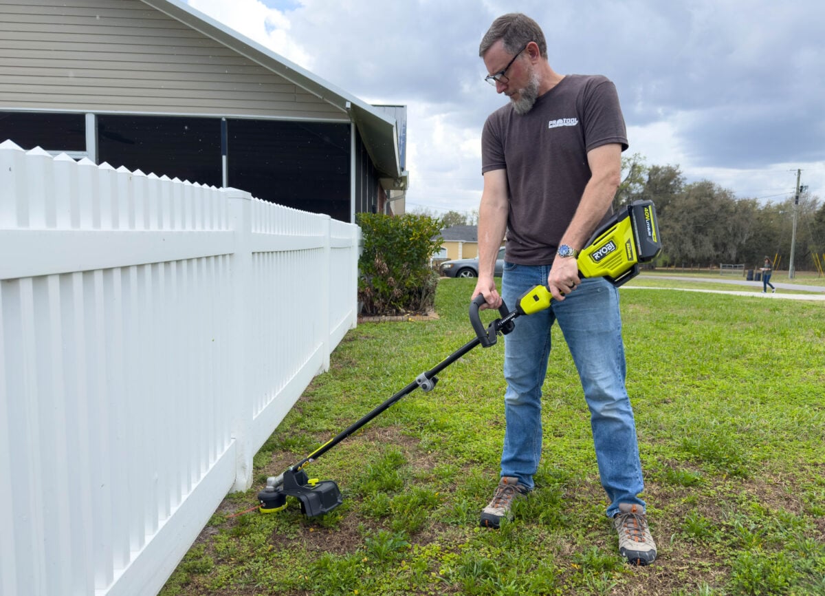 Ryobi 40V Attachment Capable String Trimmer RY40HPST02