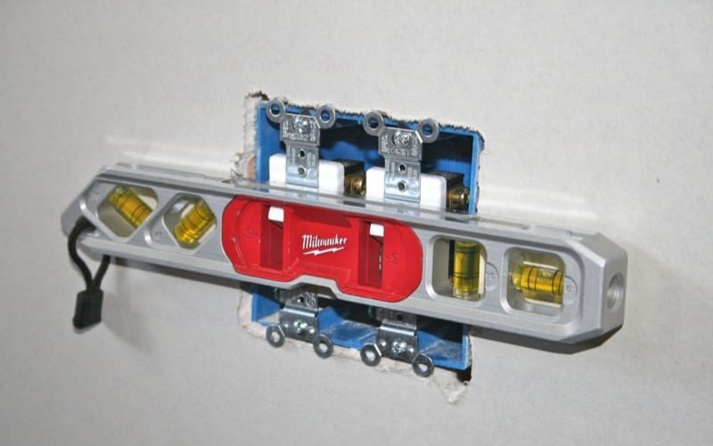 Milwaukee 10" Torpedo Level 48-22-5009 Preview